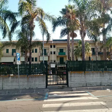 Fondachello Etna Mare