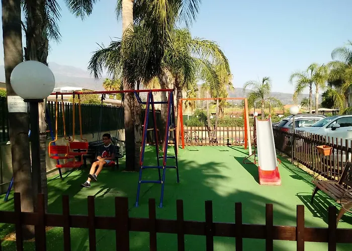 Fondachello Etna Mare